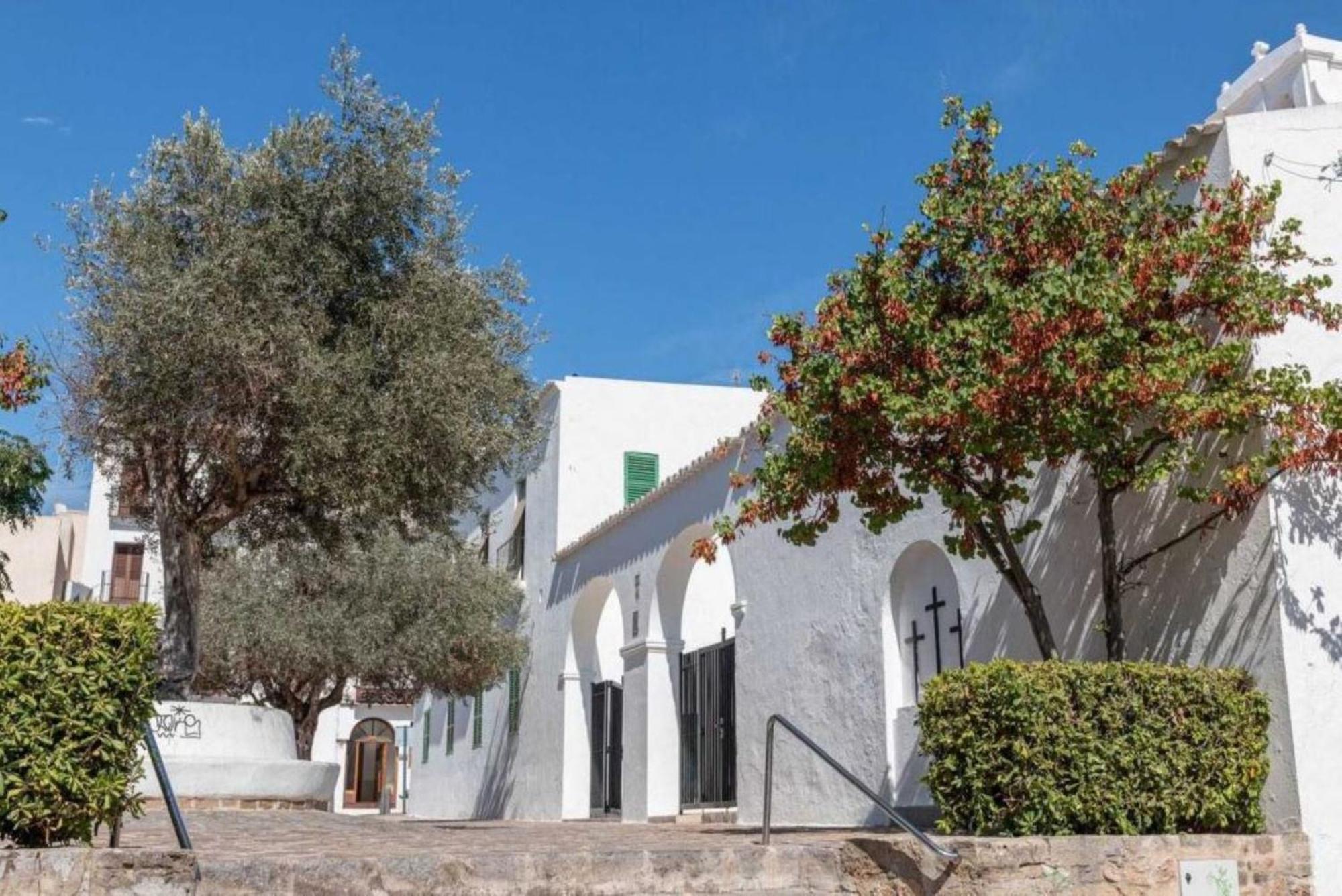 Hostal Cisne Hotel San Antonio  Exterior foto